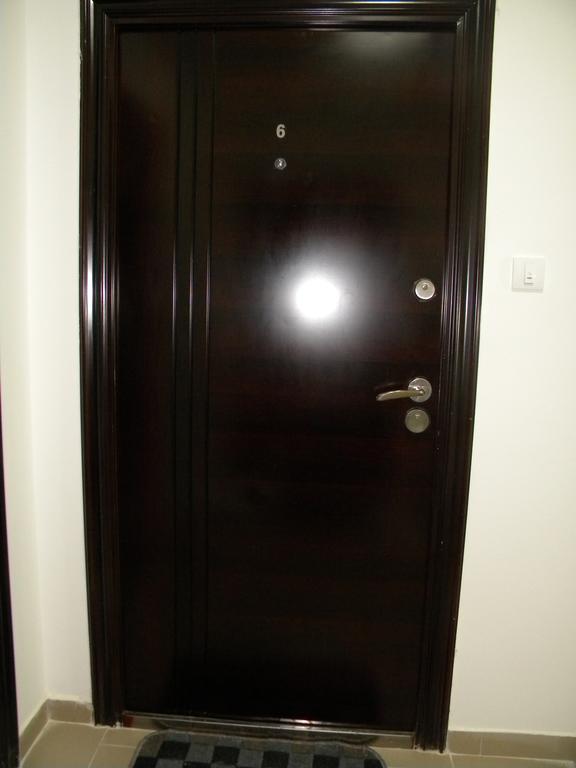 Apartment Srebrni Oblak أراندجيلوفاك المظهر الخارجي الصورة
